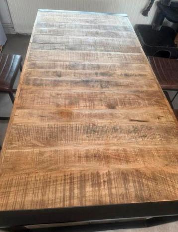 Mooie mango hout eetkamer tafel beschikbaar voor biedingen