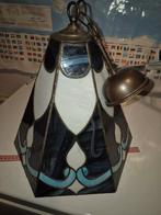 Te koop,echte tiffany hanglamp glas, Huis en Inrichting, Lampen | Hanglampen, Ophalen of Verzenden, Zo goed als nieuw, Glas, Minder dan 50 cm