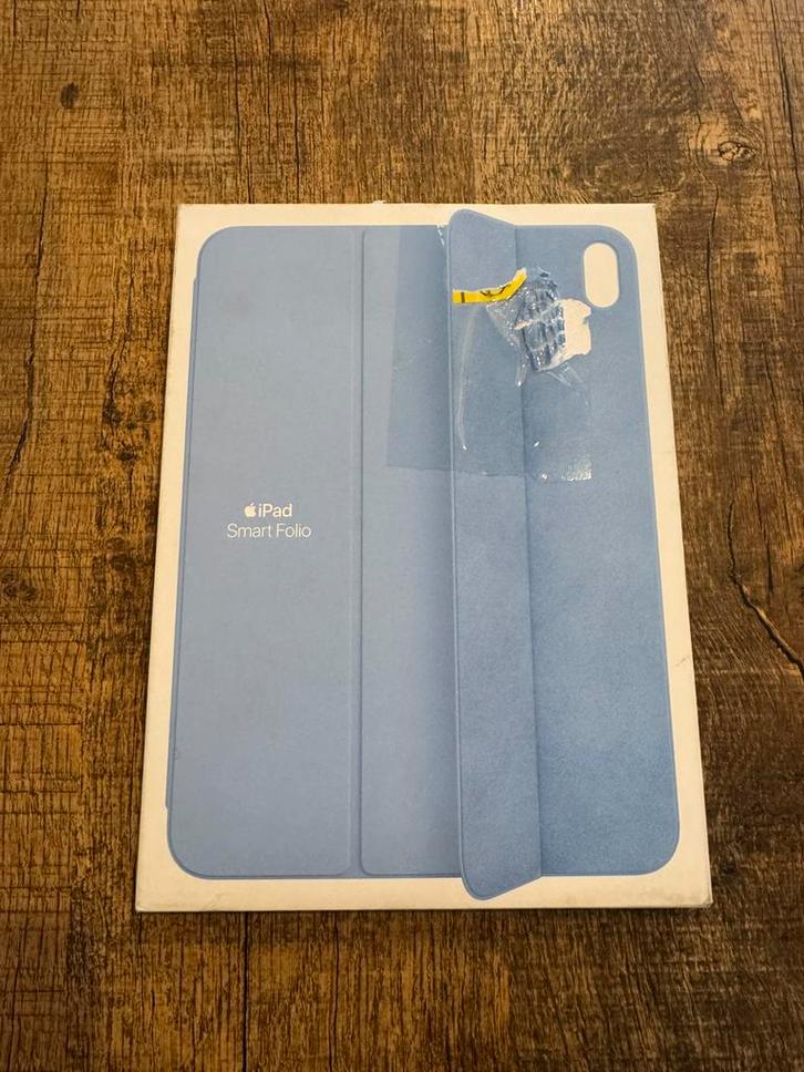 Apple iPad Pro - Smart folio hoesje - Sky - Nieuw -Spotprijs, Computers en Software, Tablet-hoezen, Zo goed als nieuw, Bescherming voor- en achterkant