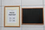 Wissellijsten met passe-partout, 13 stuks, 43 x 33 cm., Audio, Tv en Foto, Fotografie | Fotolijsten, Ophalen, Zo goed als nieuw