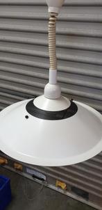 hanglamp wit retro van metaal, Huis en Inrichting, Lampen | Hanglampen, Ophalen of Verzenden