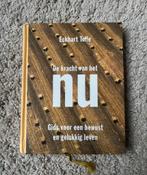 Eckhart Tolle - De kracht van het nu, Boeken, Achtergrond en Informatie, Spiritualiteit algemeen, Ophalen of Verzenden, Zo goed als nieuw