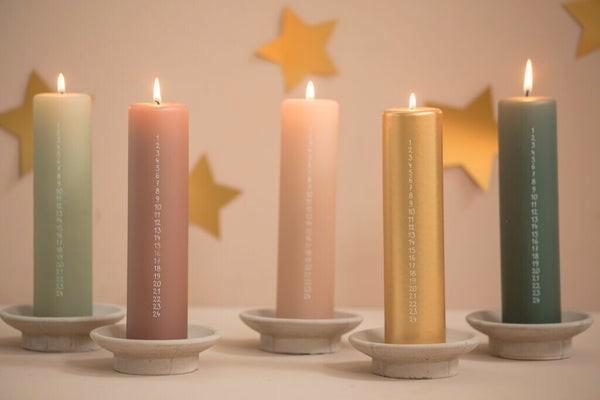 Rustic Lys Gouden Adventskaars - Nieuw, Huis en Inrichting, Woonaccessoires | Kandelaars en Kaarsen, Nieuw, Kaars, Minder dan 25 cm