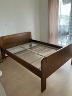 Massief houten (senioren) bed, Ophalen, Gebruikt, Bruin, Tweepersoons