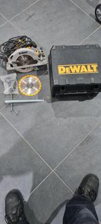 Dewalt DWE576-QS Cirkelzaag, Doe-het-zelf en Verbouw, Gebruikt, Cirkelzaag, 70 mm of meer, Ophalen of Verzenden