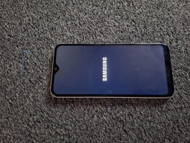 Samsung galaxy A20e, Telecommunicatie, Mobiele telefoons | Samsung, Zo goed als nieuw, Galaxy A, 32 GB, Zwart, Ophalen