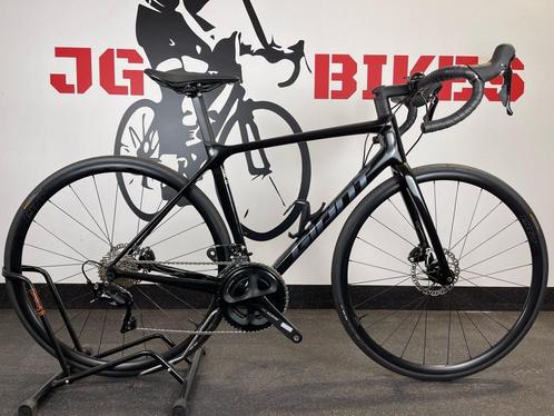 racefiets giant tcr advanced 2 disc showroom model 0km, Hobby en Vrije tijd, Overige Hobby en Vrije tijd, Ophalen