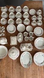 Sevies Spring Fields van Wood & Sons, Huis en Inrichting, Keuken | Servies, Ophalen, Gebruikt, Overige stijlen, Porselein