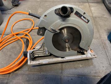 Makita Cirkelzaag 5903R - Gebruikt hand cirkelzaag 235mm beschikbaar voor biedingen