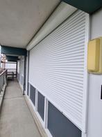 Te koop, 3 witte rolluiken, Doe-het-zelf en Verbouw, Rolluiken, Ophalen, Wit, Zo goed als nieuw, 200 cm of meer