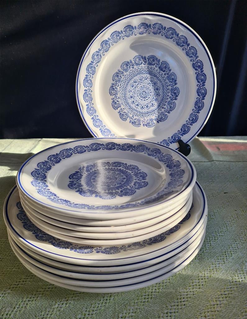 Blauw-wit borden (11) CBM Italië arabesk motief, steengoed., Gebruikt, Ophalen of Verzenden, Bord(en), Overige stijlen