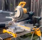 Dewalt afkortzaag, Doe-het-zelf en Verbouw, 70 mm of meer, Ophalen of Verzenden, Zo goed als nieuw, Afkortzaag