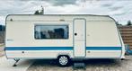 Adria Unica 502 DK 5p-caravan met stapelbed, luifel en mover, Standaardzit, Stapelbed, 75 kg, 750 - 1000 kg