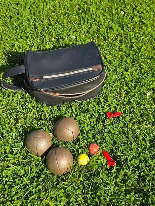 Vintage AXE pétanque set in tas met attributen €15, Sport en Fitness, Overige Sport en Fitness, Gebruikt, Ophalen of Verzenden
