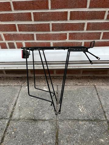 Bagage drager met verende klem, komt van 26 inch fiets. beschikbaar voor biedingen