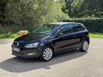 Volkswagen Polo 1.2 TSI Highline 105PK I CRUISE I PDC I DEAL, Auto's, Volkswagen, Voorwielaandrijving, 4 cilinders, Zwart, Bedrijf
