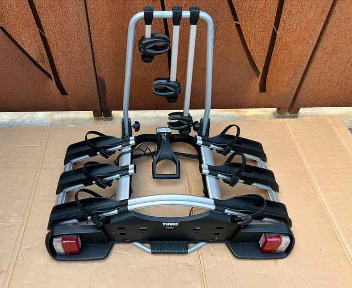 Thule Euroway 923 kantelbare fietsendrager 3 fietsen, Auto diversen, Fietsendragers, Zo goed als nieuw, Trekhaakdrager, Brede banden