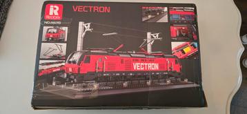 Lego reobrix vectron beschikbaar voor biedingen