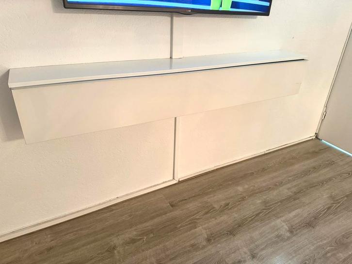 Wandkast / TV Meubel - Strak Design, Huis en Inrichting, Kasten | Televisiemeubels, Gebruikt, Minder dan 100 cm, 200 cm of meer