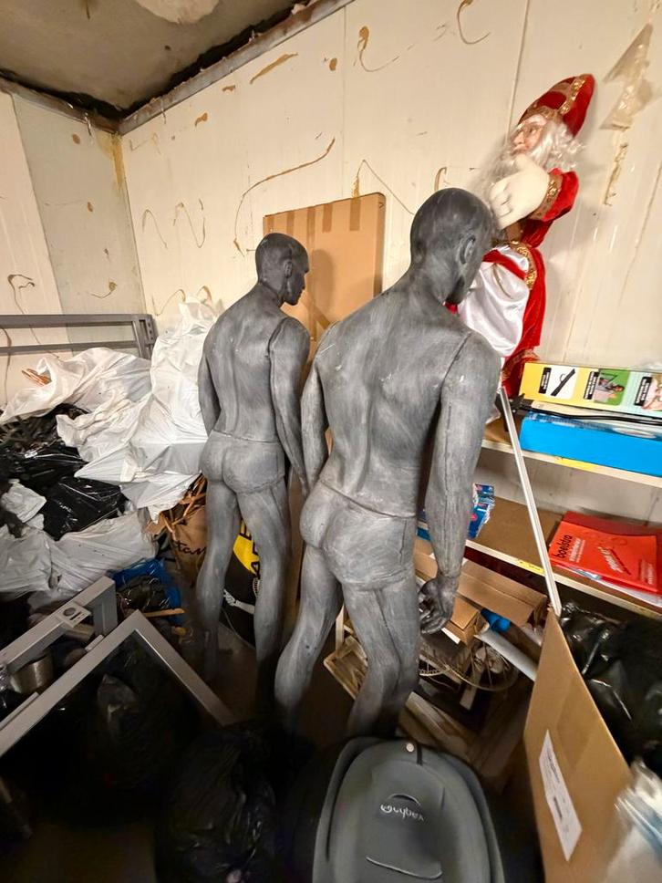 Paspoppen - 4 stuks + 1 damespaspop - €25/stuk, Verzamelen, Poppen, Ophalen of Verzenden