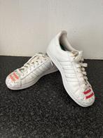 Adidas superstar , Pharrell Williams , multi color 41,5, Ophalen of Verzenden, Zo goed als nieuw, Schoenen