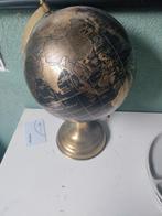 Vintage Wereldbol - Decoratief en Educatief, Huis en Inrichting, Woonaccessoires | Wereldbollen, Ophalen, Gebruikt