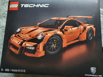 Lego Technic Porsche 911 GT3 RS beschikbaar voor biedingen