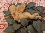 Beeldje- polystone. "Engel ligt op zijn zij"., Huis en Inrichting, Verzenden, Gebruikt