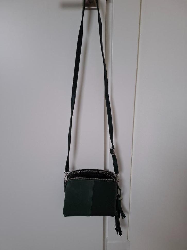 donkergroene schoudertas, Sieraden, Tassen en Uiterlijk, Tassen | Schoudertassen, Nieuw, Ophalen of Verzenden