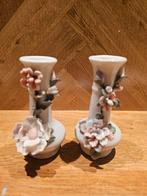 2 Handgeschilderde Porseleinen Houders - Vaasje/Kandelaar, Ophalen of Verzenden