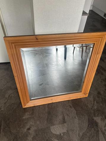 Oude grenen spiegel 80 x 80 cm. Facet geslepen.   beschikbaar voor biedingen