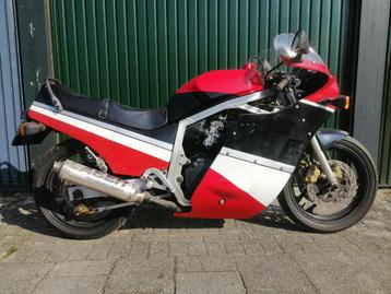 Suzuki GSX-R750 1985 Slabby GSXR GR75A project  beschikbaar voor biedingen