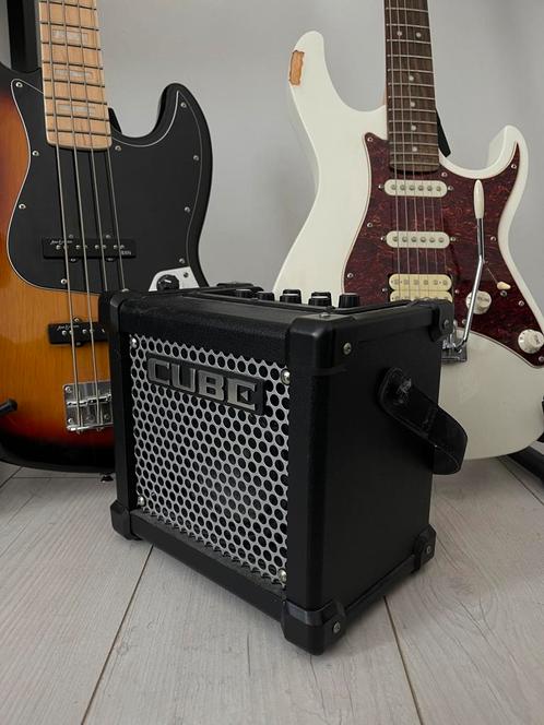 Roland Micro Cube Gitaarversterker, Muziek en Instrumenten, Versterkers | Bas en Gitaar, Gebruikt, Gitaar, Minder dan 50 watt