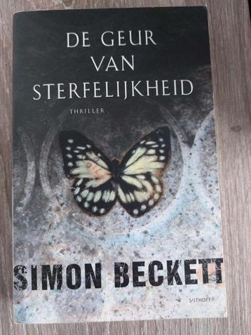 Simon Beckett - De geur van sterfelijkheid   beschikbaar voor biedingen