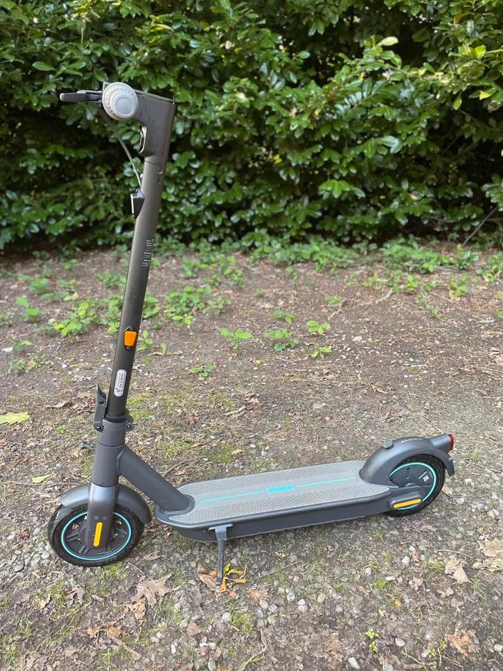 Segway ninebot max G30D II, Fietsen en Brommers, Steps, Gebruikt, Elektrische step (E-scooter), Ophalen