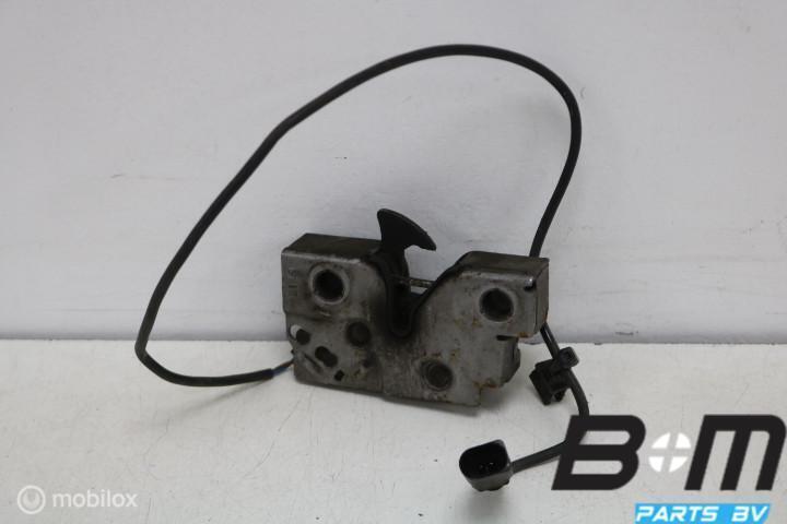 Motorkapslot Audi Q4 E-Tron 1S0823509C, Auto-onderdelen, Overige Auto-onderdelen, Gebruikt