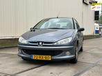 Peugeot 206 1.4 Air-line 3drs Airco Apk Nap (BJ 2005), Auto's, Voorwielaandrijving, 4 cilinders, Origineel Nederlands, Bedrijf