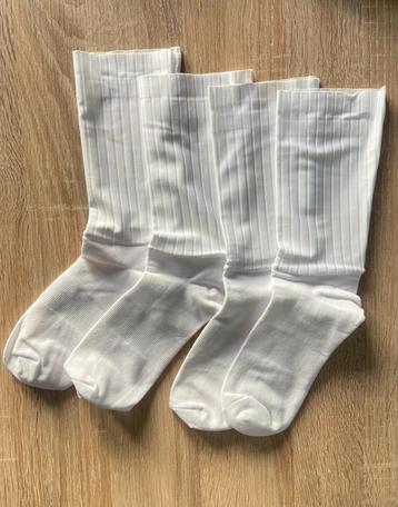 2 paar Aero socks beschikbaar voor biedingen