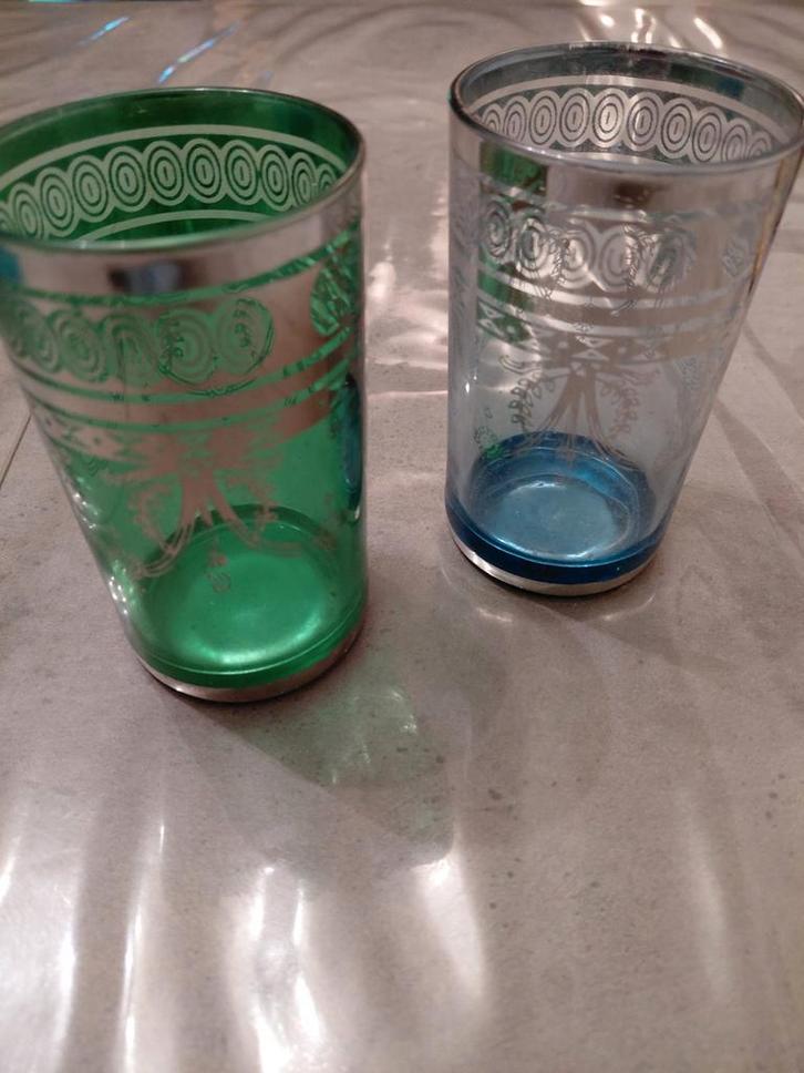 2 Theelicht Glazen - Groen & Blauw, Huis en Inrichting, Keuken | Servies, Ophalen