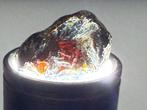 Amber blauwe barnsteen UV actief half gepolijst Q4, Verzamelen, Mineralen en Fossielen, Ophalen of Verzenden, Mineraal