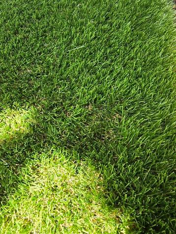 Kunstgras 4x8m zeer zware degelijke kwaliteit  beschikbaar voor biedingen