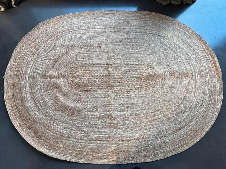 Prachtig groot ovaal jute vloerkleed 170 x 240, Huis en Inrichting, Stoffering | Tapijten en Kleden, Gebruikt, 150 tot 200 cm