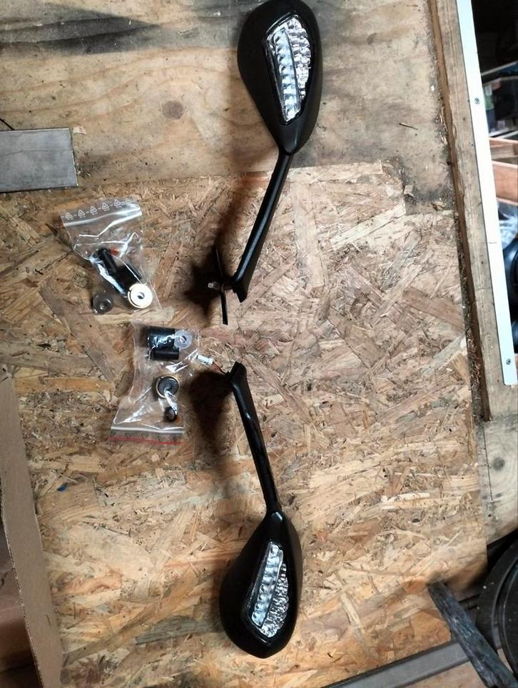 Ducati v4 spiegels links rechts, Motoren, Onderdelen | Overige, Gebruikt, Ophalen of Verzenden