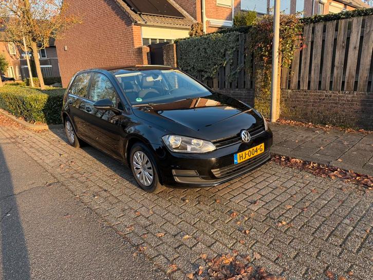 Volkswagen Golf 1.2 TSI 85pk BMT 5D 2016 Zwart, Auto's, Volkswagen, Particulier, Golf, Benzine, B, Hatchback, Handgeschakeld, Origineel Nederlands
