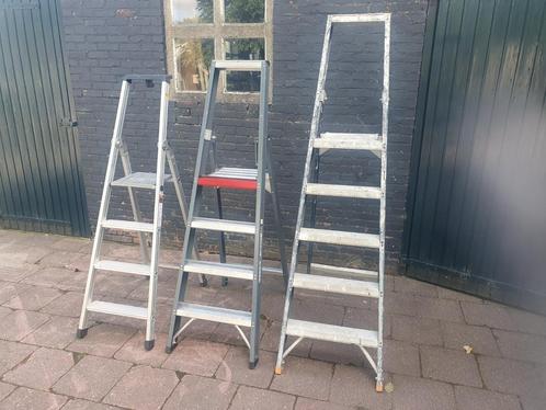 , Kelfort 4 treden en ,Wienese 5 treden trap, Doe-het-zelf en Verbouw, Ladders en Trappen, Gebruikt, Ophalen