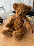Vintage teddybeer Alfred van Russ Berrie, Verzamelen, Beren en Cherished Teddies, Ophalen of Verzenden, Zo goed als nieuw, Stoffen beer