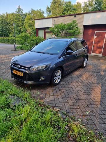 Ford Focus Titanium 1.6 Tdci 77KW Wagon 2013 Clima ParkPilot beschikbaar voor biedingen