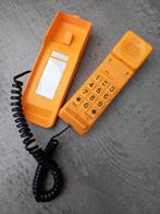Retro Etsy Wandtelefoon Toledo (geel), Telecommunicatie, Vaste telefoons | Niet Draadloos, Gebruikt, Ophalen of Verzenden