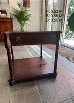 Mahonie bijzettafel, Ophalen