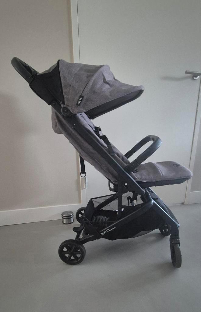 Easywalker MINI Buggy, Kinderen en Baby's, Buggy's, Verstelbare rugleuning, Zonnekap, Ophalen